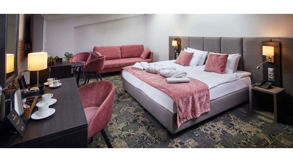 Hotel ESTERA - 100 łóżek w Sercu Krakowa